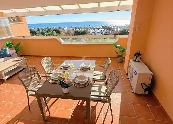 Casa Laguna